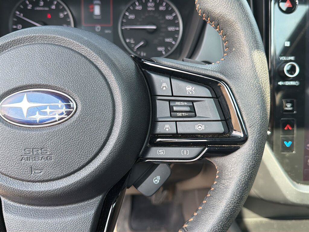Used 2025 Subaru Forester Touring w/ Popular Package - Touring AWD/4WD image 18
