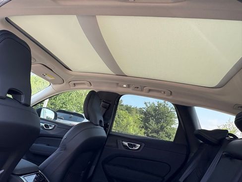 New 2026 Volvo XC60 B5 Ultra w/ Protection Package Premier AWD/4WD image 22
