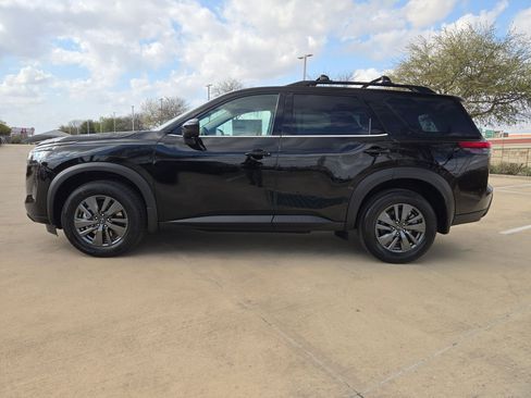 New 2026 Nissan Pathfinder SV AWD/4WD image 5
