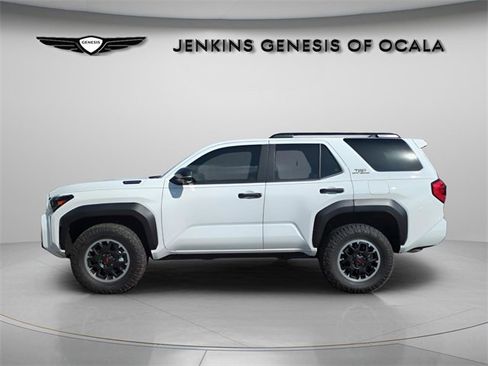Used 2025 Toyota 4Runner TRD Off-Road Premium image 7
