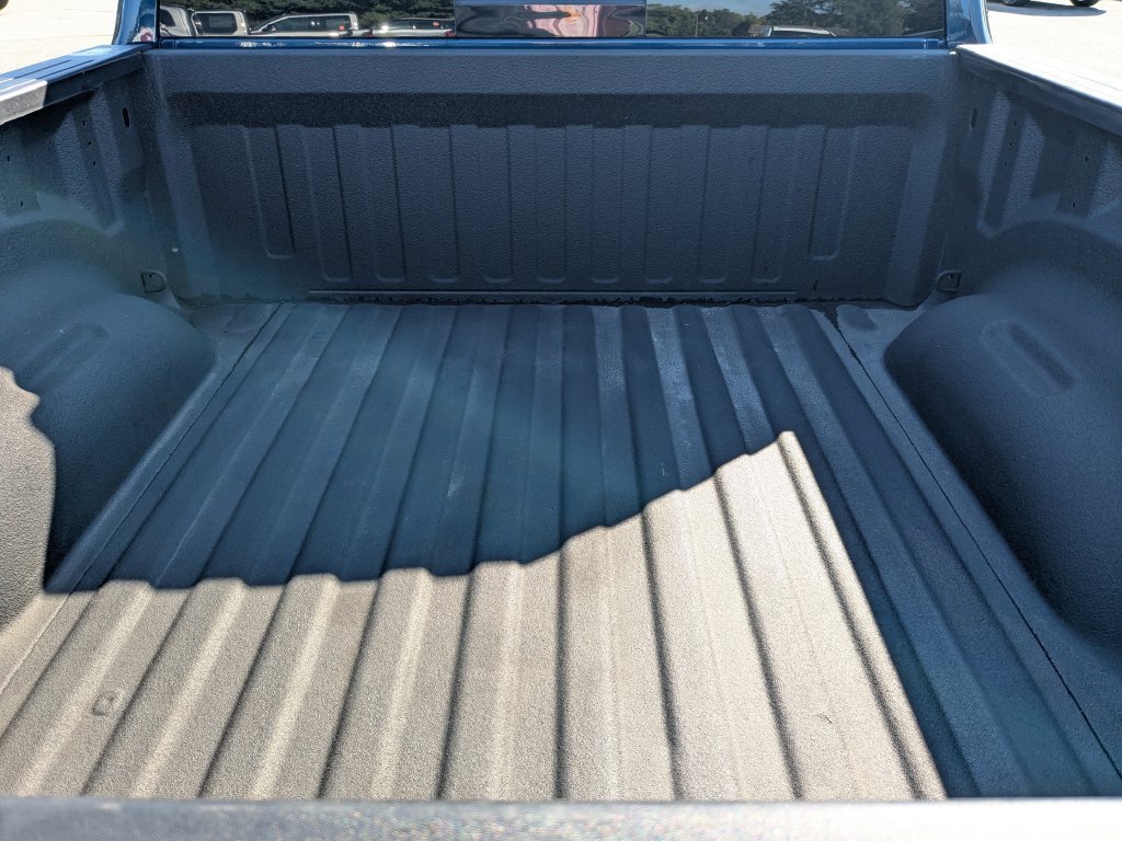 Used 2023 RAM 1500 Laramie AWD/4WD image 15