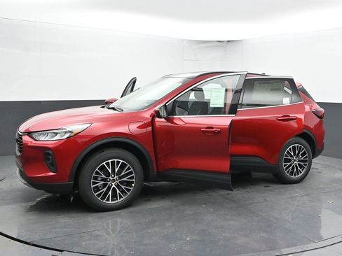 New 2026 Ford Escape SE image 56