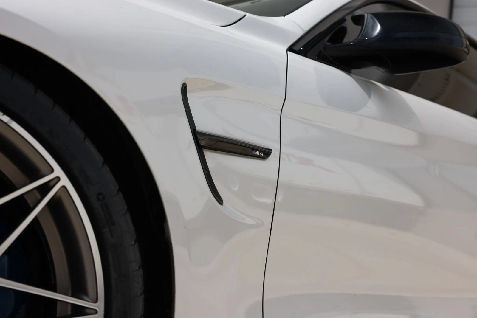 Used 2016 BMW M4 Coupe RWD image 37