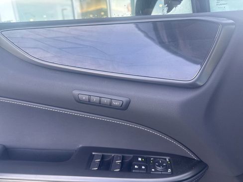 Certified 2025 Lexus NX 350 AWD w/ Premium Package image 24