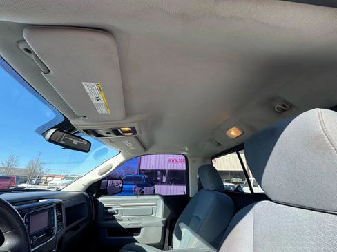 Used 2014 RAM 1500 Express AWD/4WD image 18