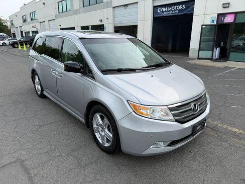 Used 2012 Honda Odyssey Touring Elite image 14