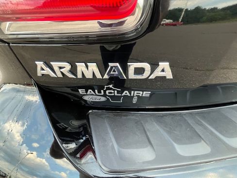 Used 2019 Nissan Armada Platinum w/ Captain's Chairs Package image 11