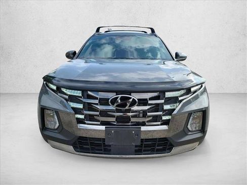 Used 2022 Hyundai Santa Cruz Limited AWD/4WD image 2