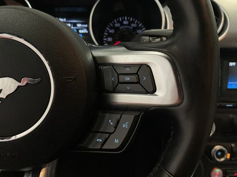 Used 2018 Ford Mustang GT w/ Black Accent Pkg RWD image 19