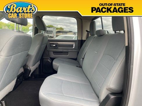 Used 2018 RAM 1500 Classic SLT AWD/4WD image 18