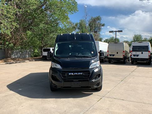 Used 2023 RAM ProMaster 2500 FWD image 6