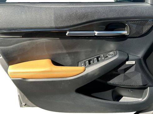 Used 2024 Kia Seltos SX w/ SX Sunroof Package image 16