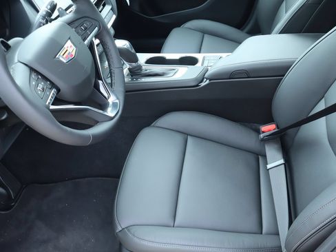 New 2026 Cadillac CT4 Premium Luxury w/ Super Cruise Package AWD/4WD image 8