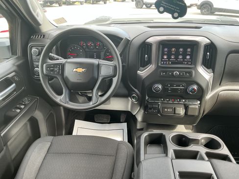 Certified 2025 Chevrolet Silverado 2500 Custom w/ Custom Convenience Package AWD/4WD image 7