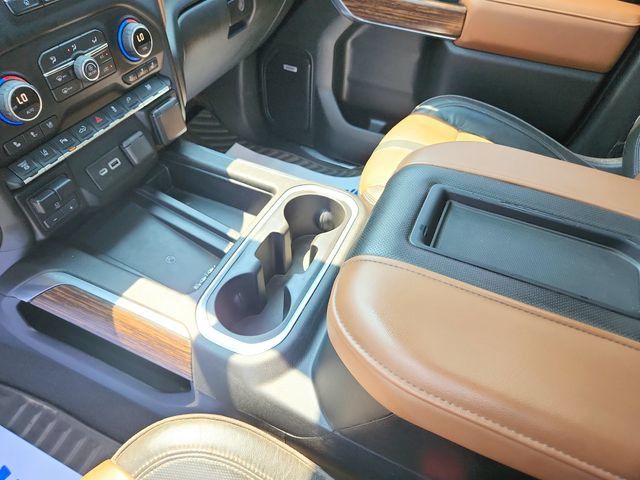 Used 2020 Chevrolet Silverado 2500 High Country AWD/4WD image 16
