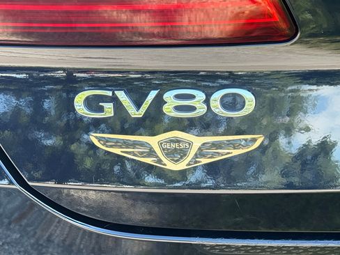 Used 2024 Genesis GV80 2.5T w/ Prestige Package AWD/4WD image 9