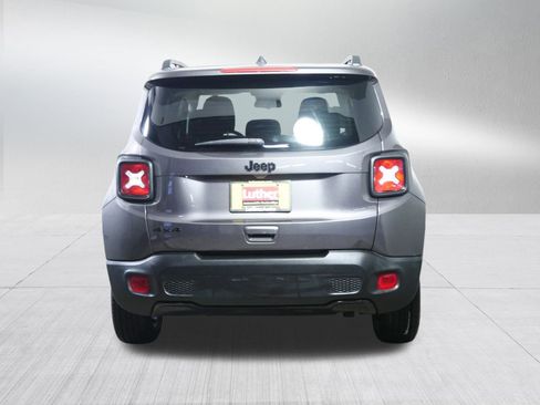 Used 2019 Jeep Renegade Altitude w/ Quick Order Package 2XM image 6