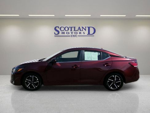 Used 2024 Nissan Sentra SV image 1