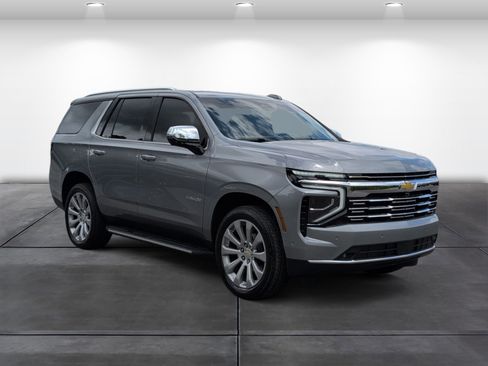Used 2026 Chevrolet Tahoe Premier w/ Sun And Tow Package RWD image 2