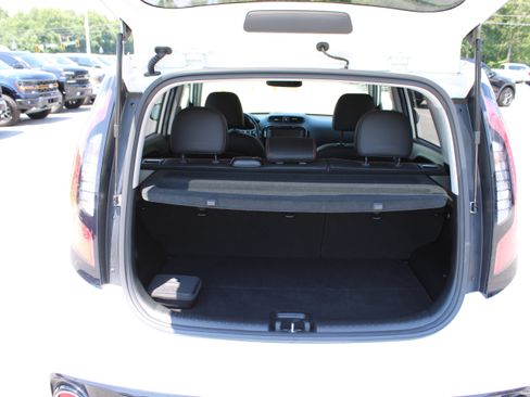 Used 2019 Kia Soul ! w/ Technology Package FWD image 17
