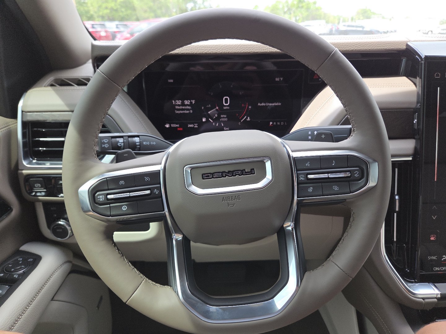 New 2026 GMC Yukon Denali w/ Sun & Power Step Package AWD/4WD image 31