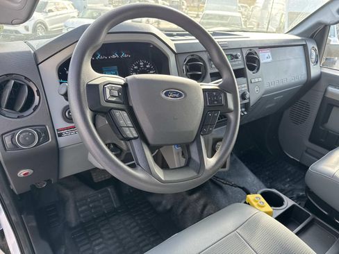 Used 2025 Ford F650 2WD Regular Cab Super Duty image 21