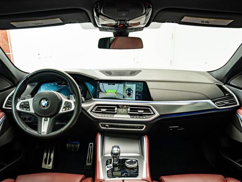 Used 2021 BMW X6 M50i w/ Executive Package AWD/4WD image 4