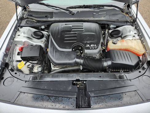 Used 2022 Dodge Challenger GT w/ Blacktop Package AWD/4WD image 29