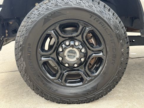 Used 2023 Ford F350 XLT w/ XLT Premium Package AWD/4WD image 14