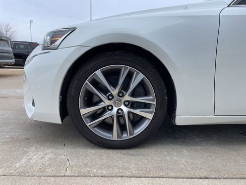 Used 2018 Lexus IS 300 w/ Accessory Package 2 image 14