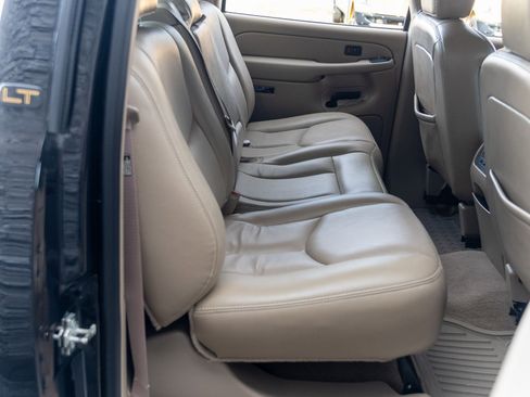 Used 2005 Chevrolet Silverado 3500 LT w/ Heavy-Duty Power Package image 35