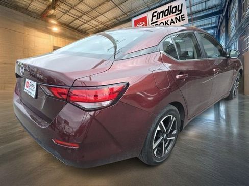 Used 2025 Nissan Sentra SV image 6