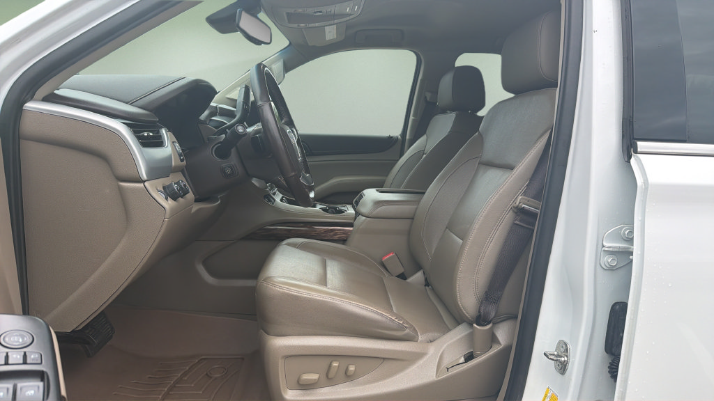 Used 2019 GMC Yukon XL SLT AWD/4WD image 25