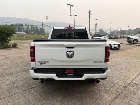Used 2021 RAM 1500 Laramie w/ Sport Appearance Package AWD/4WD image 7