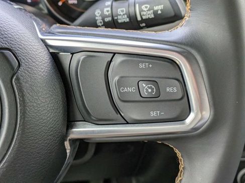 Used 2021 Jeep Wrangler Unlimited Sahara AWD/4WD image 27