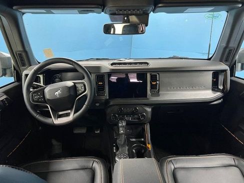 Used 2024 Ford Bronco Badlands AWD/4WD image 38