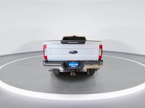 Used 2017 Ford F350 Lariat w/ Lariat Ultimate Package AWD/4WD image 7