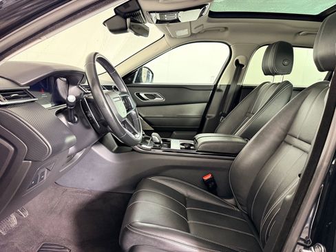 Certified 2021 Land Rover Range Rover Velar S image 5