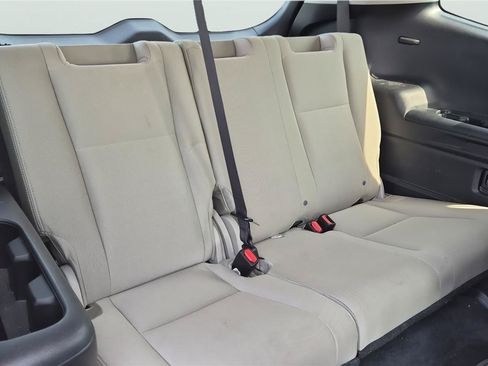 Used 2023 Subaru Ascent Premium w/ Convenience Package AWD/4WD image 20