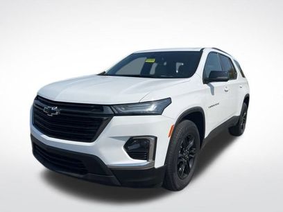Certified 2022 Chevrolet Traverse LS w/ Midnight/Sport Edition
