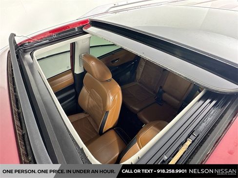 Used 2023 Nissan Pathfinder Platinum w/ Cargo Package image 23