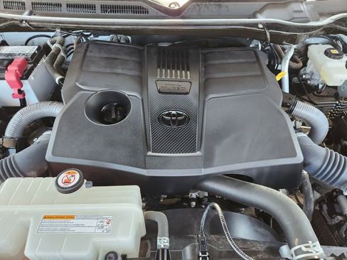 Used 2024 Toyota Tundra SR5 AWD/4WD image 26