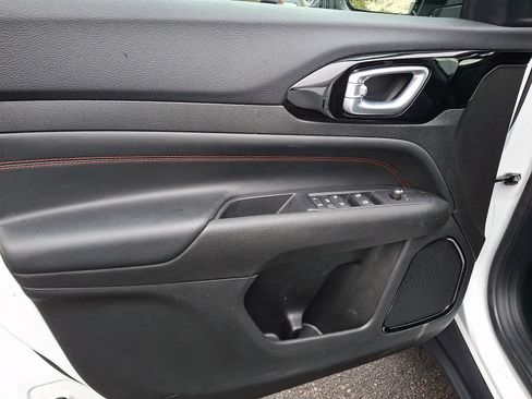 Certified 2022 Jeep Compass Trailhawk w/ Trailhawk Convenience Group image 12