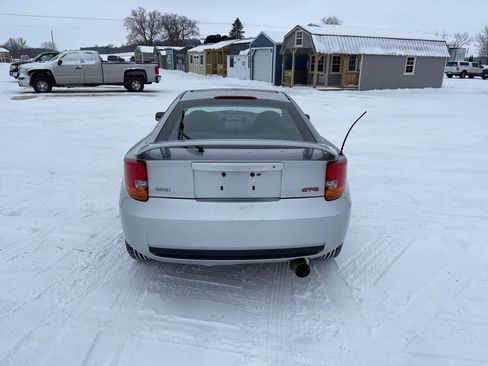 Used 2002 Toyota Celica GT-S image 3