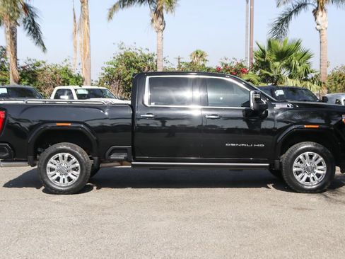 Used 2022 GMC Sierra 3500 Denali AWD/4WD image 12