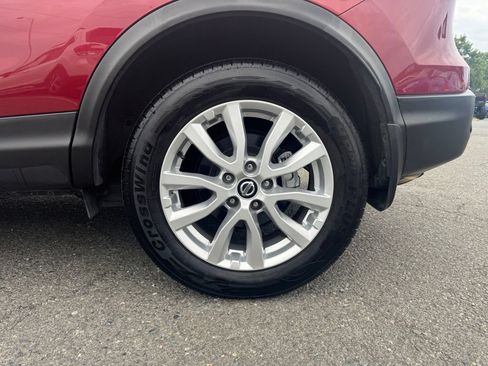 Used 2022 Nissan Rogue Sport SV AWD/4WD image 36