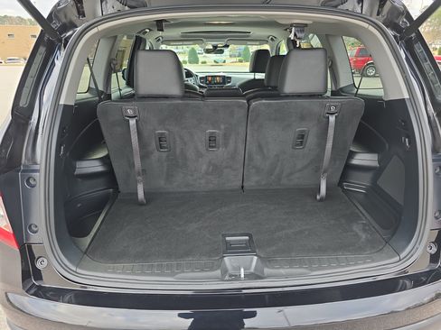 Used 2022 Honda Pilot Special Edition image 12