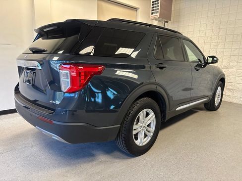 Used 2023 Ford Explorer XLT w/ Equipment Group 202A AWD/4WD image 42