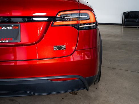 Used 2024 Tesla Model X image 28