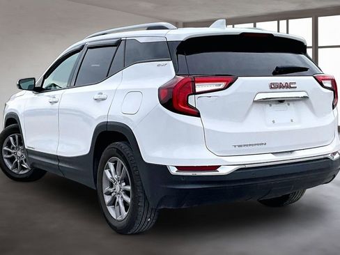 Used 2022 GMC Terrain SLT FWD image 4